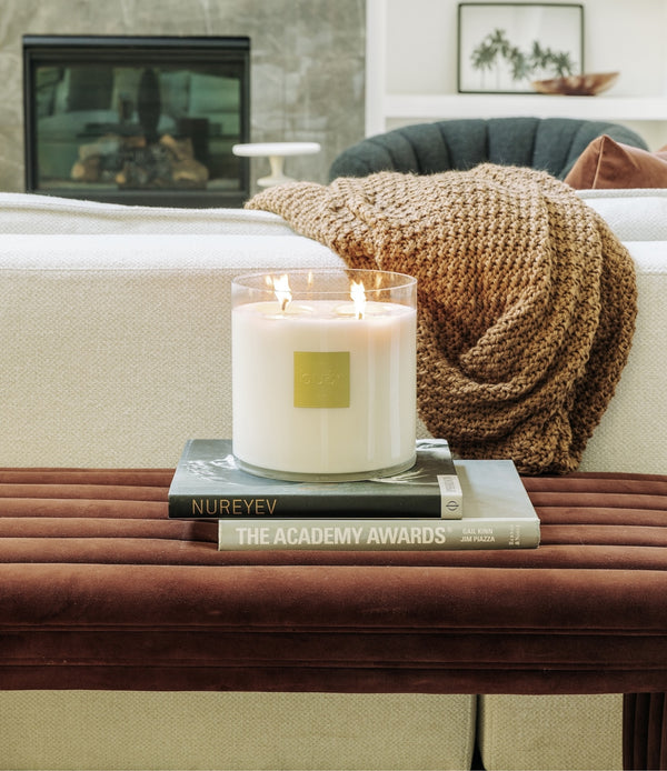 Long Lasting Candle - 300+ Hours of Burn Time